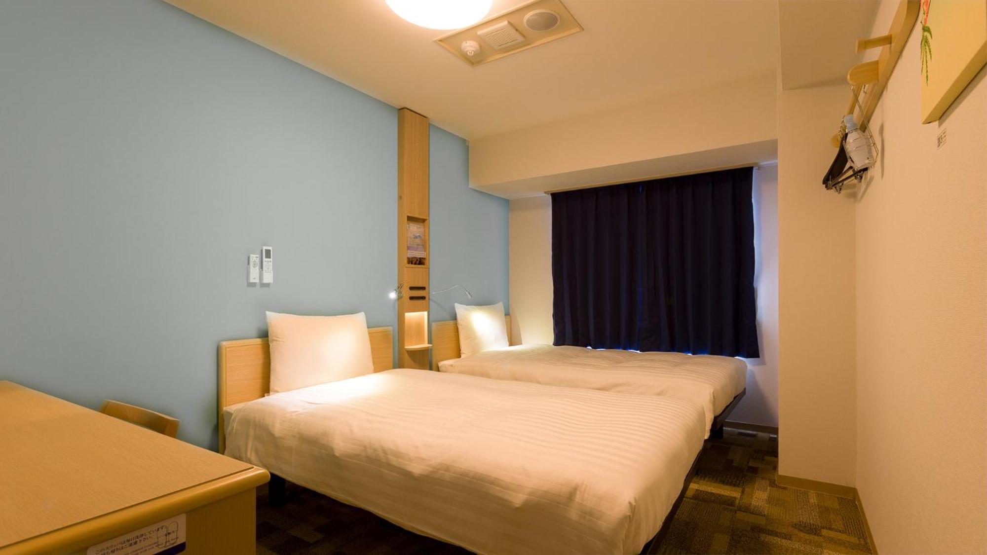 Toyoko Inn Jr Wakayama Eki Higashi Guchi Quarto foto